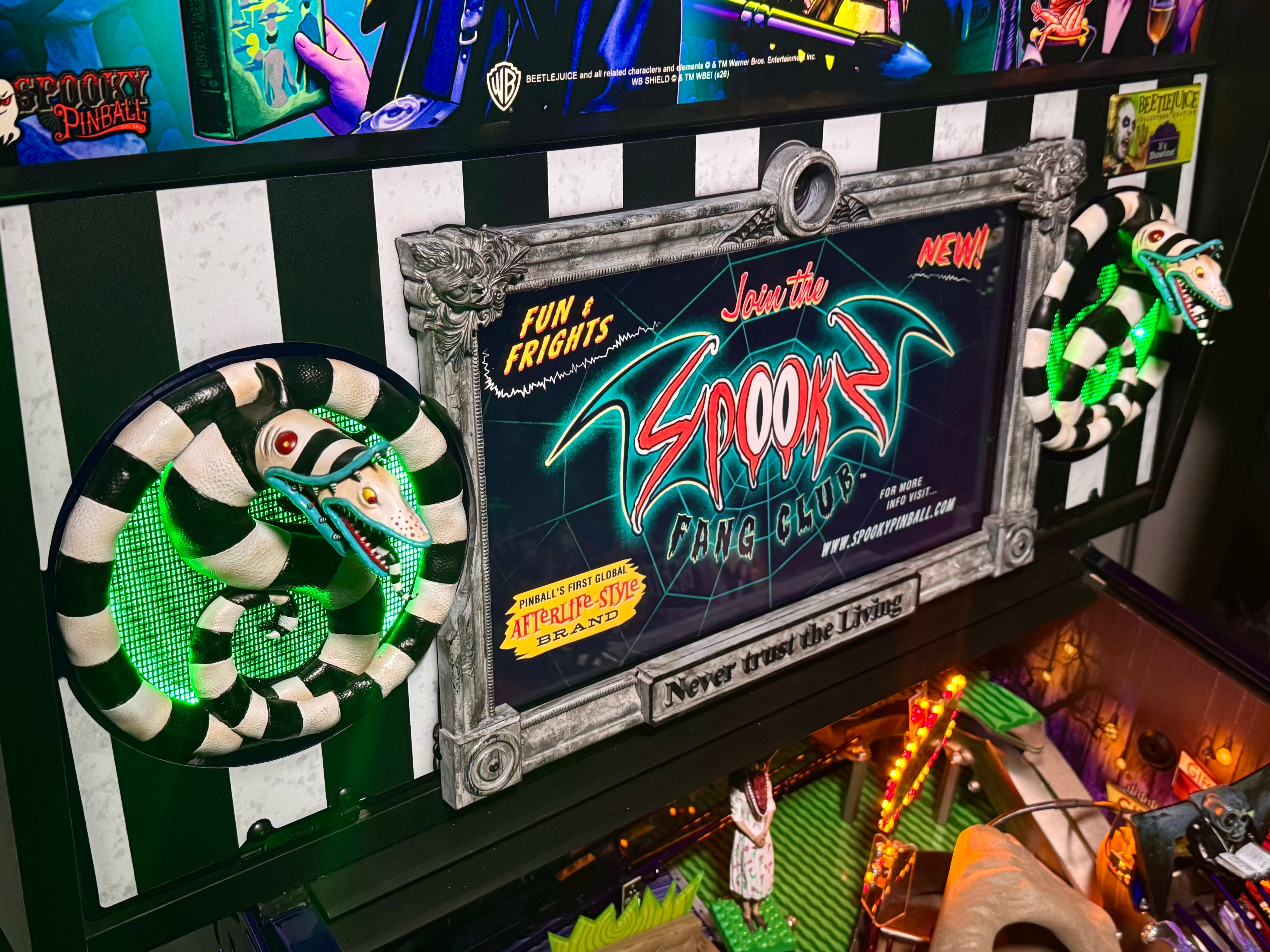 Beetlejuice 3D Custom SANDWORM L/R Speaker Grill MOD set by CRCades