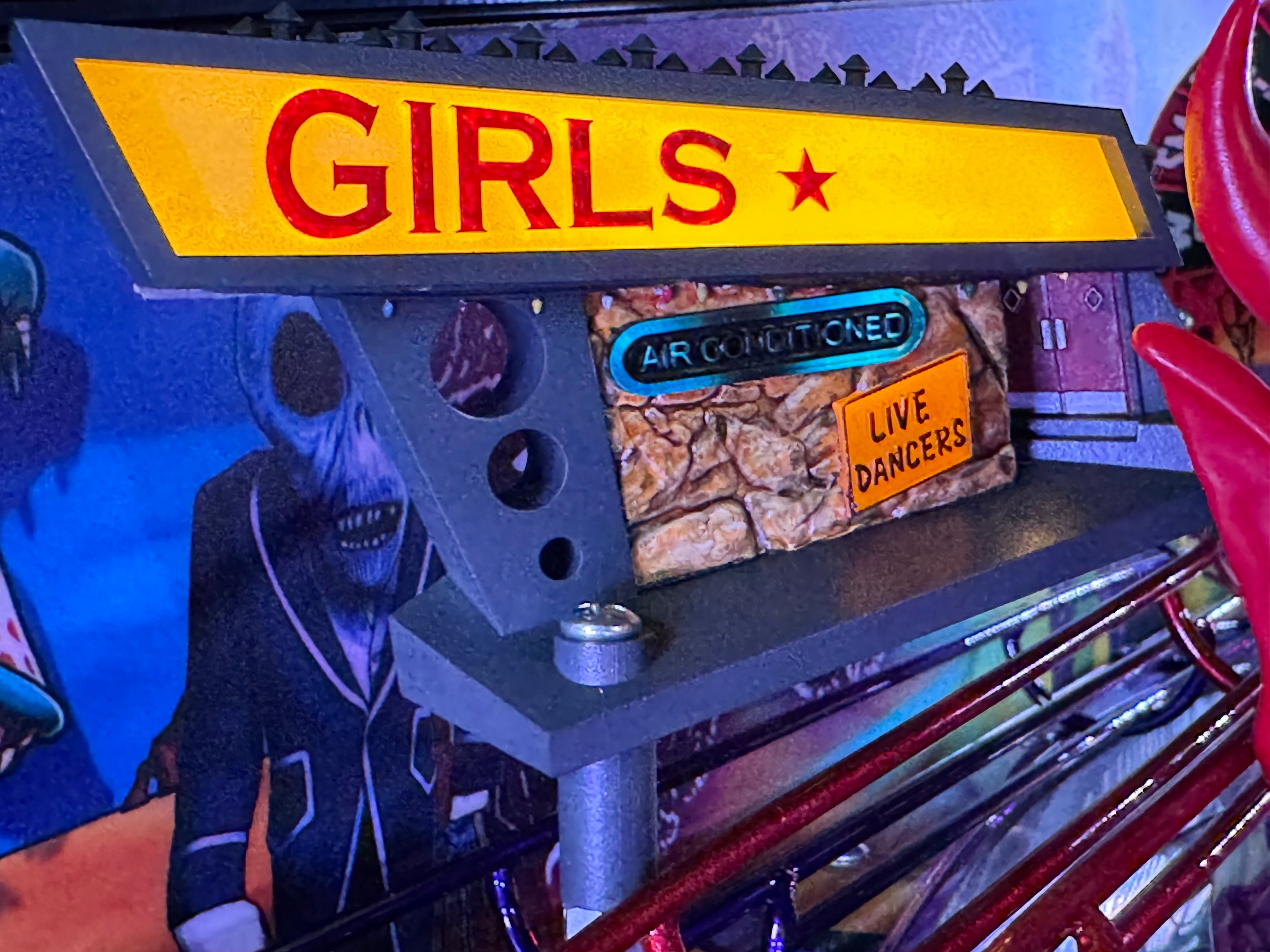 GIRLS! GIRLS! GIRLS! - Dante's Inferno Pt - 1