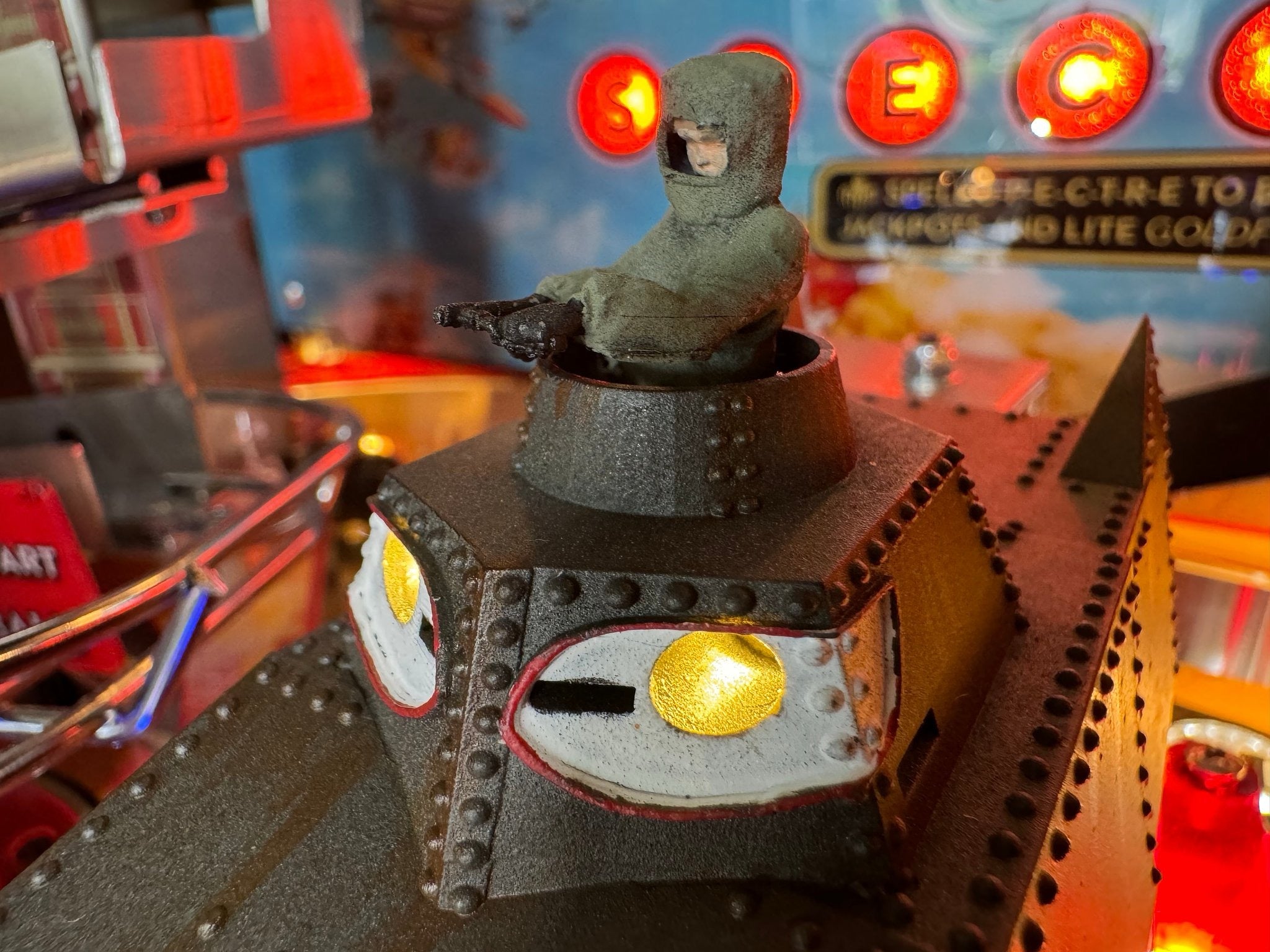 James Bond 007 (Prem/LE) Dragon Tank 2.0 at Crab Key MOD