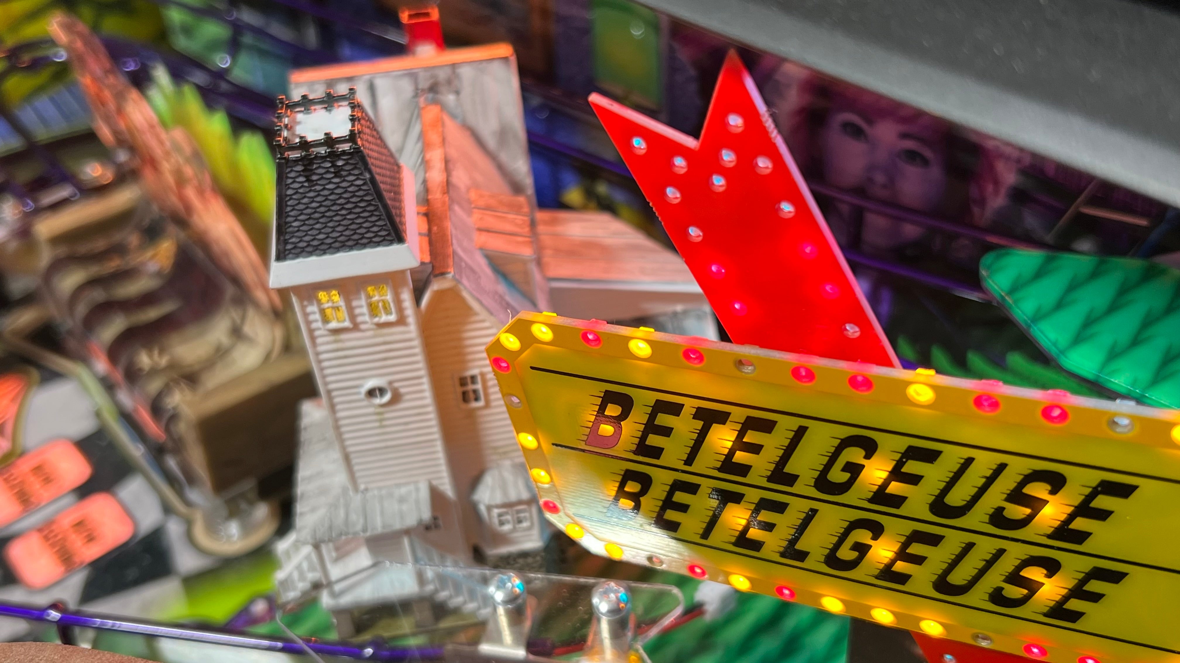 Home Home Home — Adam Maitland’s Attic Model House Mod